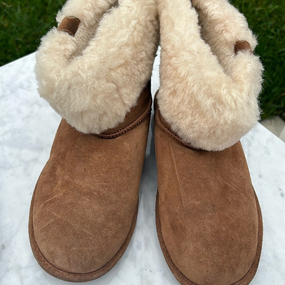 Short Fur booties